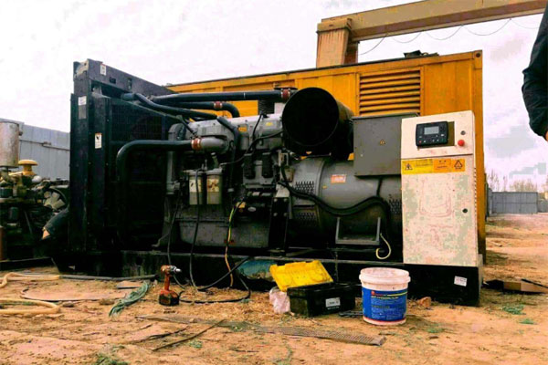屯城镇柴油发电机组都有哪几种电压规格？