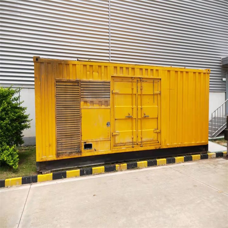 屯城镇柴油发电机组在冬季启动前如何对燃油系统进行预热？